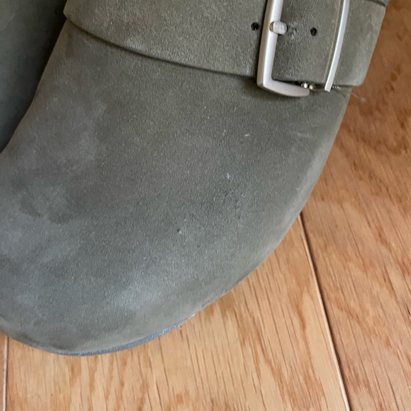 Fit Flop Size 9 Green Leather Buckle Mule Shoes - Picture 4 of 9